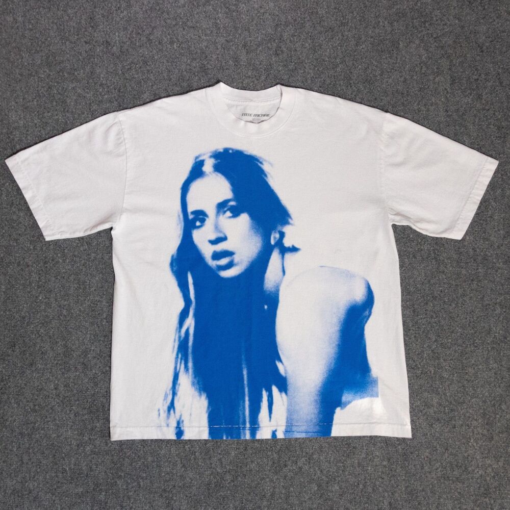 Tate McRae Miss Possessive World Tour Photo TShirt Medium Official Concert Merch